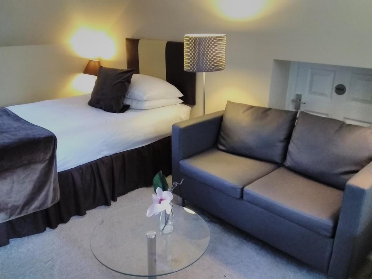 Windermere Studio Rooms - With Free Car Parking Onsite Eksteriør bilde