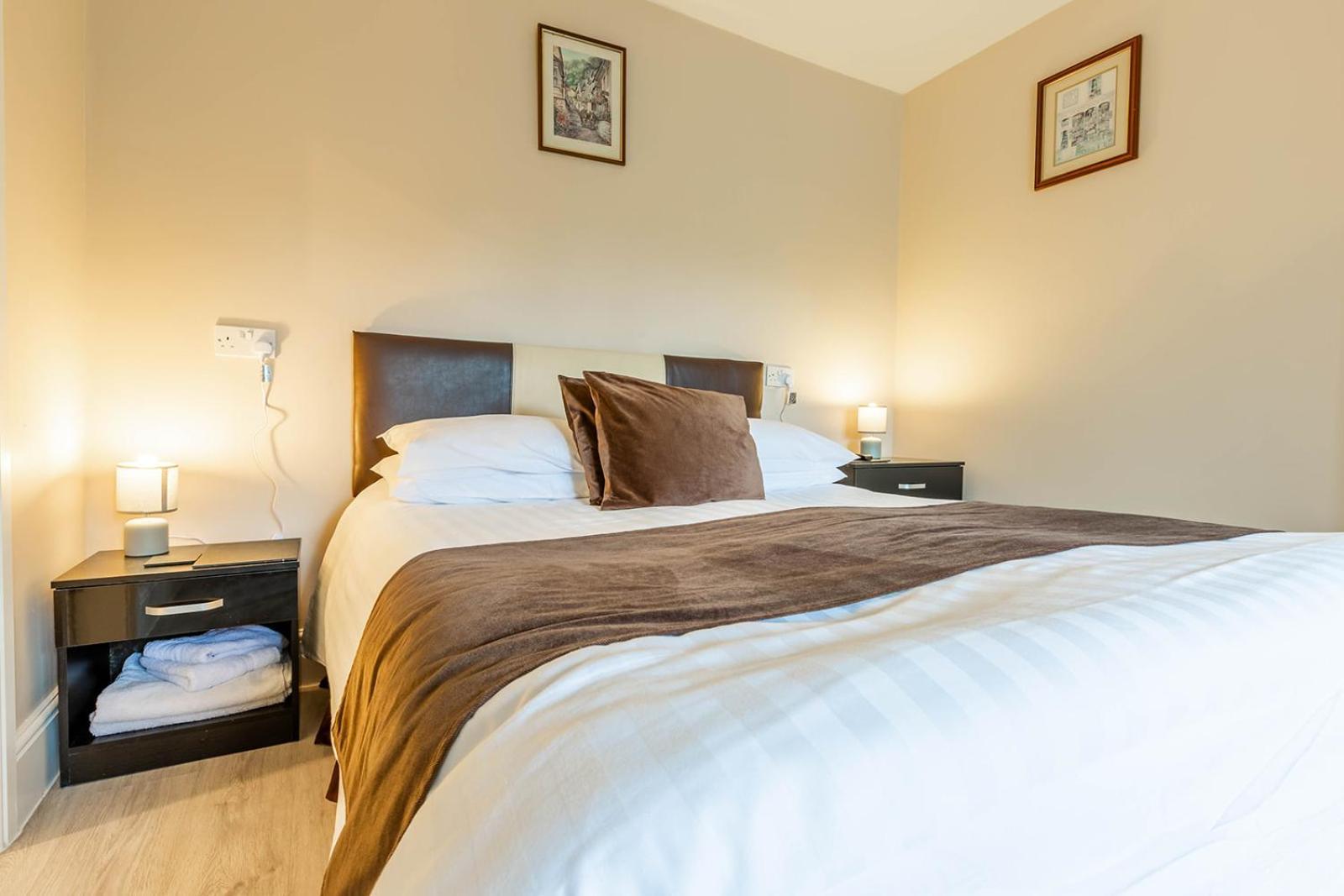 Windermere Studio Rooms - With Free Car Parking Onsite Eksteriør bilde