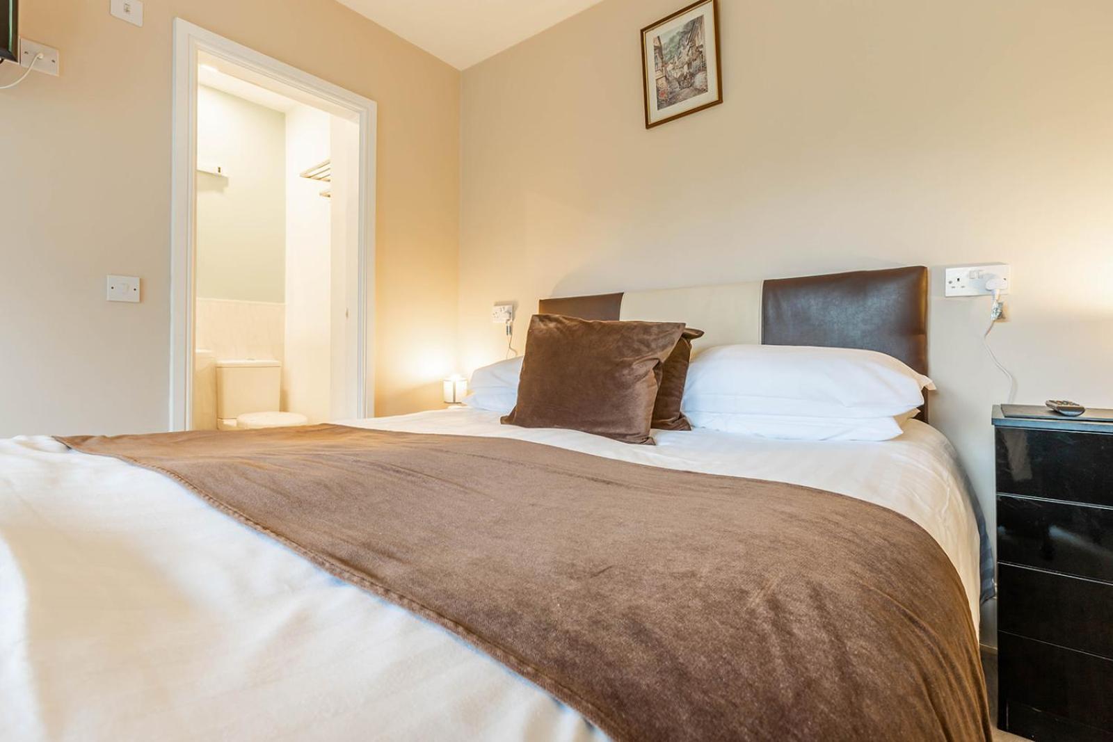 Windermere Studio Rooms - With Free Car Parking Onsite Eksteriør bilde