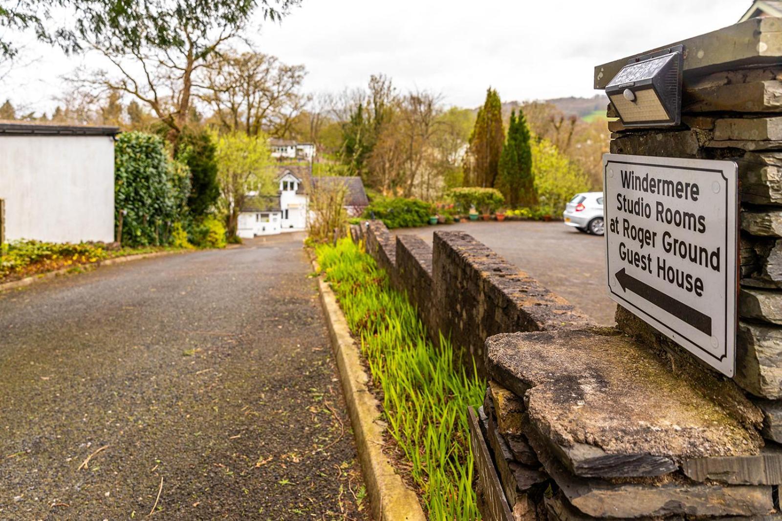 Windermere Studio Rooms - With Free Car Parking Onsite Eksteriør bilde