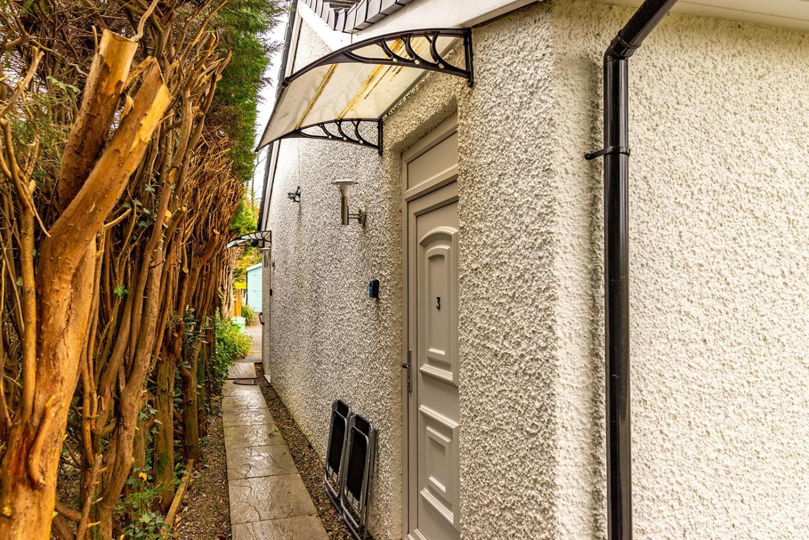 Windermere Studio Rooms - With Free Car Parking Onsite Eksteriør bilde