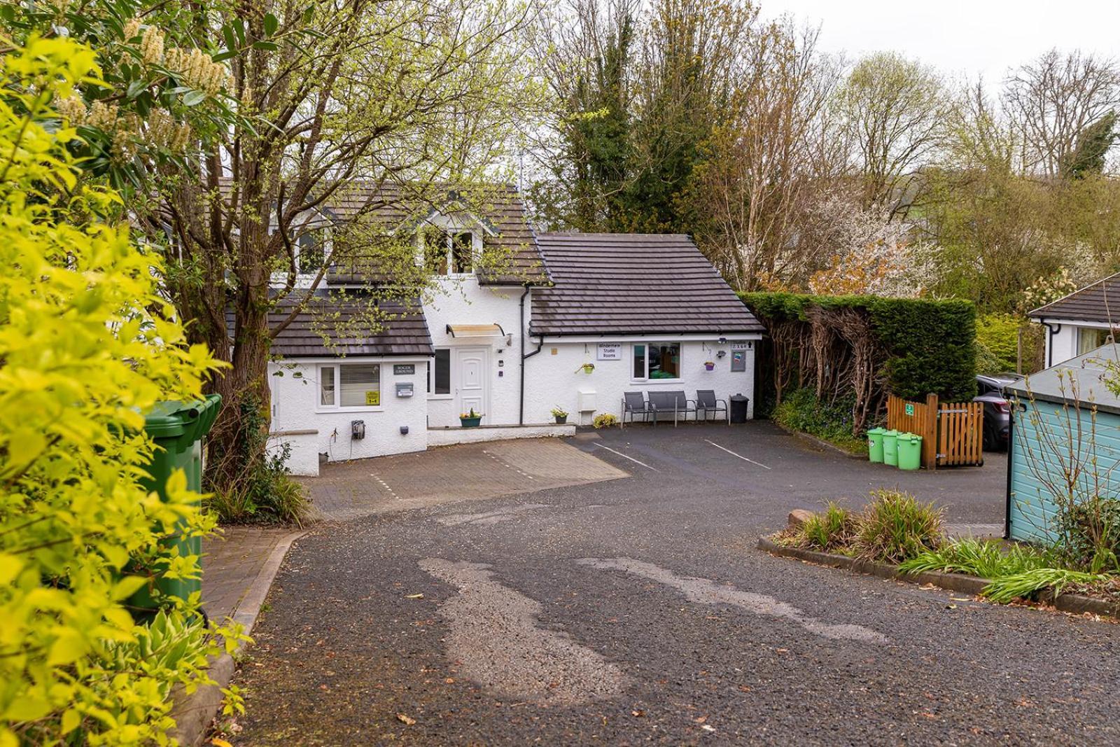 Windermere Studio Rooms - With Free Car Parking Onsite Eksteriør bilde